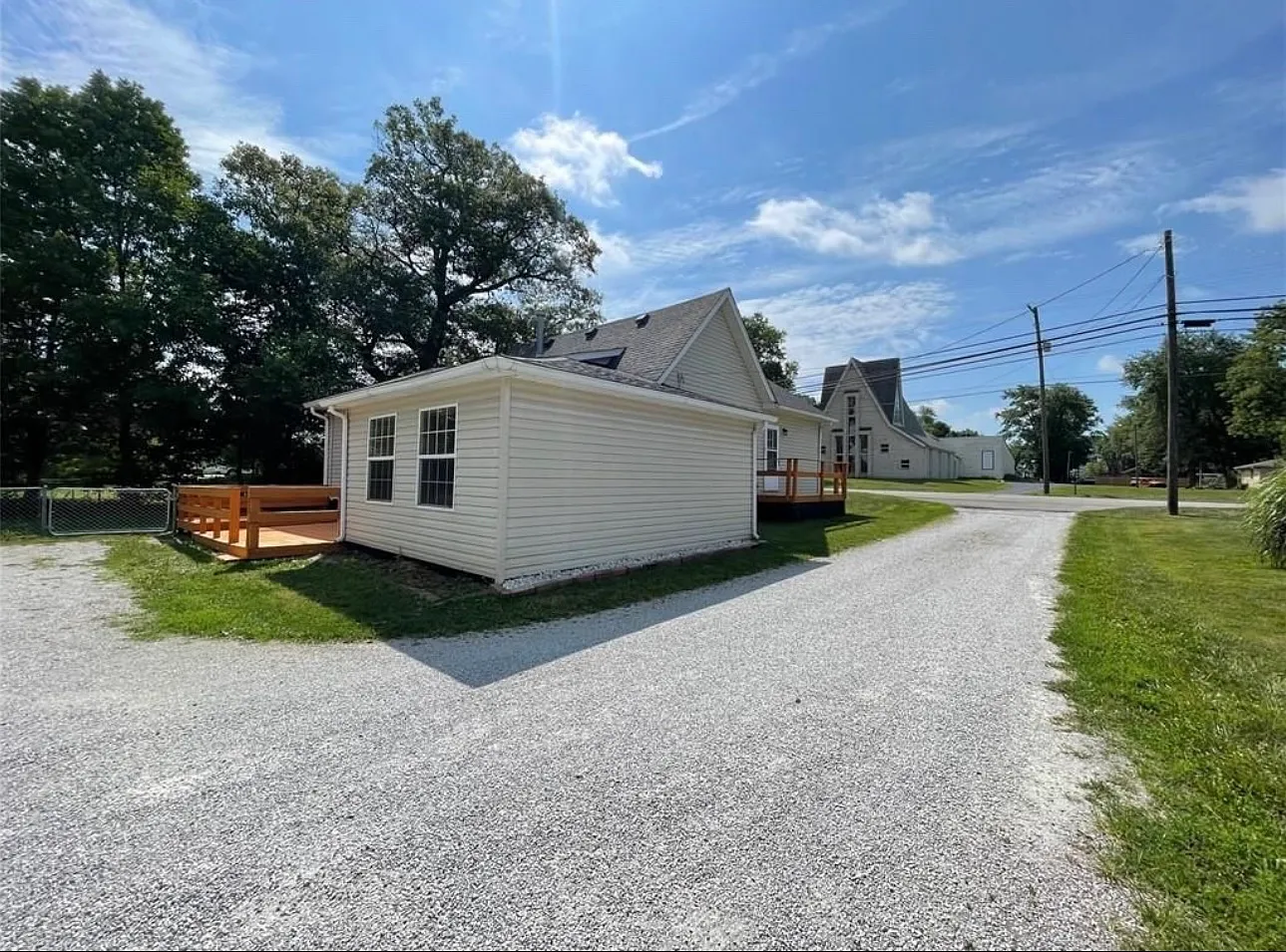 2274 W US Highway 40 — Photo 2