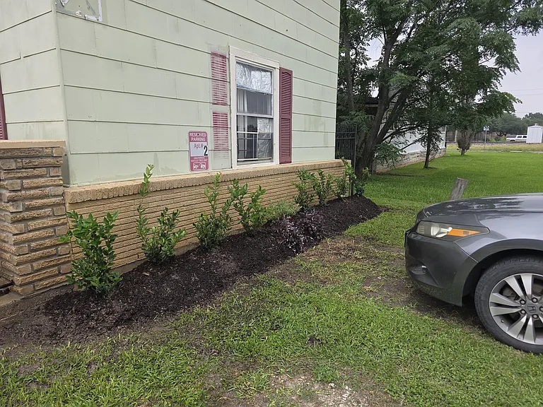 8463 Howard Dr #3 — Photo 4
