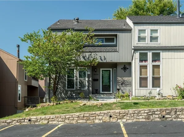 10016 N Cherry Dr, Kansas City, MO 64155