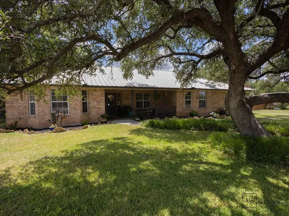 3507 2nd St, Brownwood, TX 76801