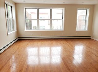 256 94th St, Brooklyn, NY 11209