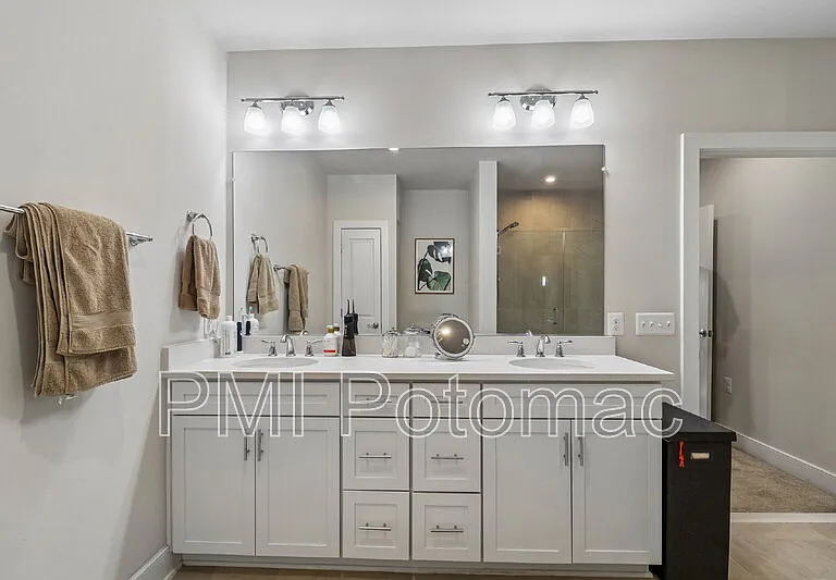 3503 Bellflower Ln #406 — Photo 44