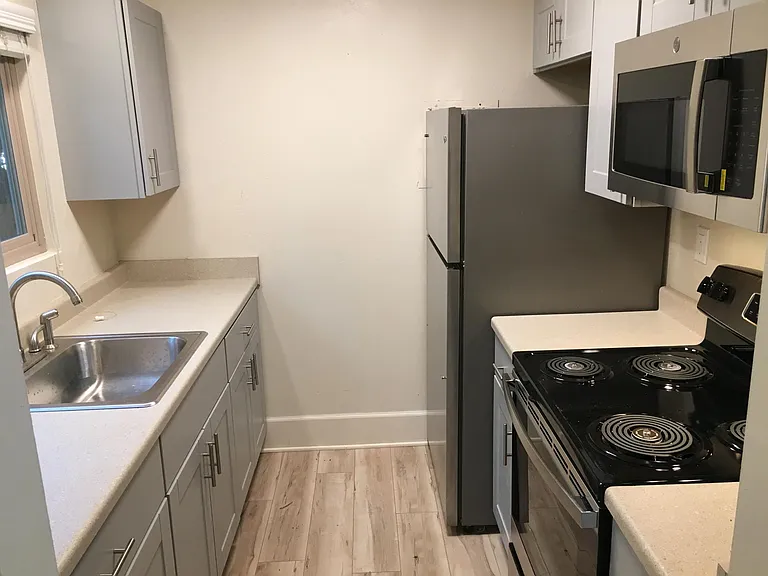 2015 Castillo St #2 — Photo 7