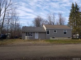 9732 Pearl St, Angola, NY 14006