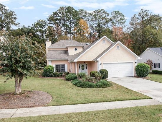 215 Fenwyck Cmns Fayetteville Ga 30214 Zillow