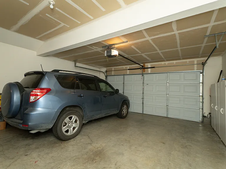 6784 Sunriver Ln — Photo 37