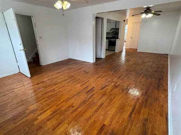 19 Skillman Avenue image 5 of 17