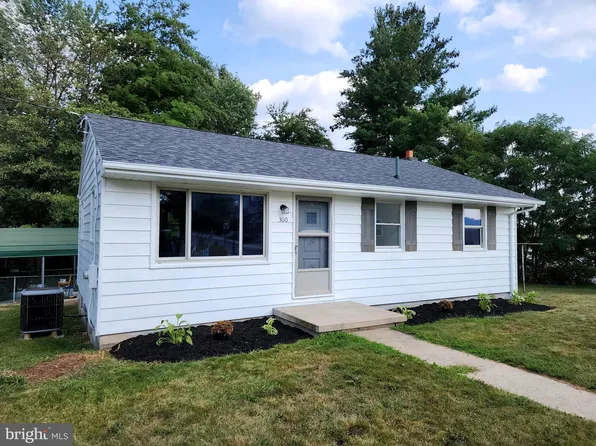 300 Blackiston Ave, Cumberland, MD 21502