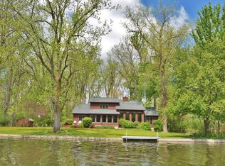 2201 Isleview Dr, Winona Lake, IN