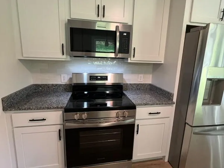 198 Milburn Dr — Photo 26