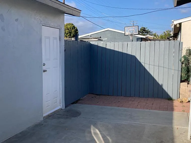 172 Palomar St — Photo 35