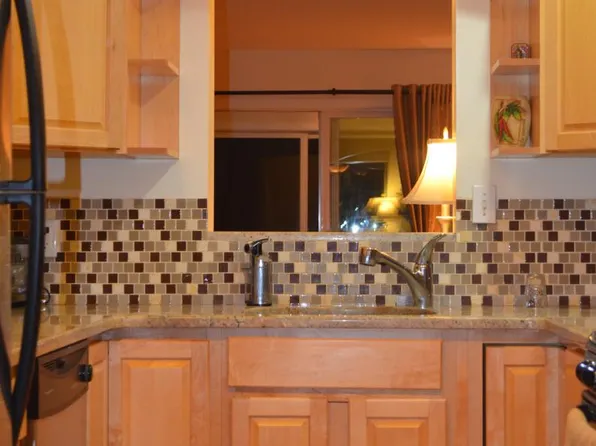 6C Mayberry Dr #C, Westborough, MA 01581