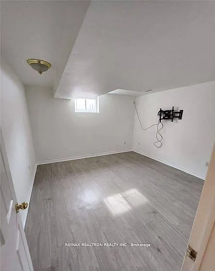 49 Hanmer St E #BSMNT — Photo 3