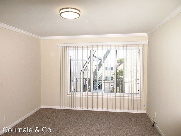 4th image of 270 27th Ave APT 4