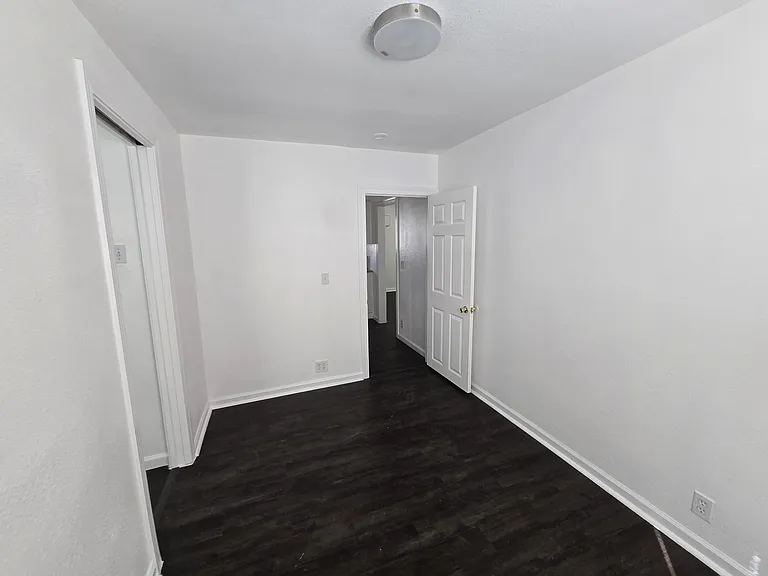 2640 Sharon Ave #A — Photo 4