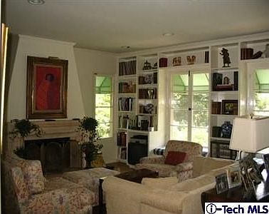 1st image of 860 Huntington Garden Dr