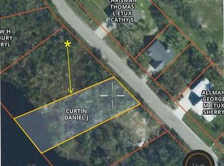 130 E Lake Dr, Rockport, TX 78382
