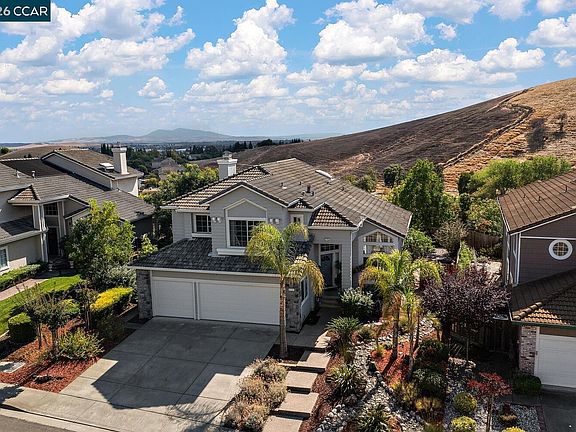 3rd image of 3127 Cherry Valley Cir