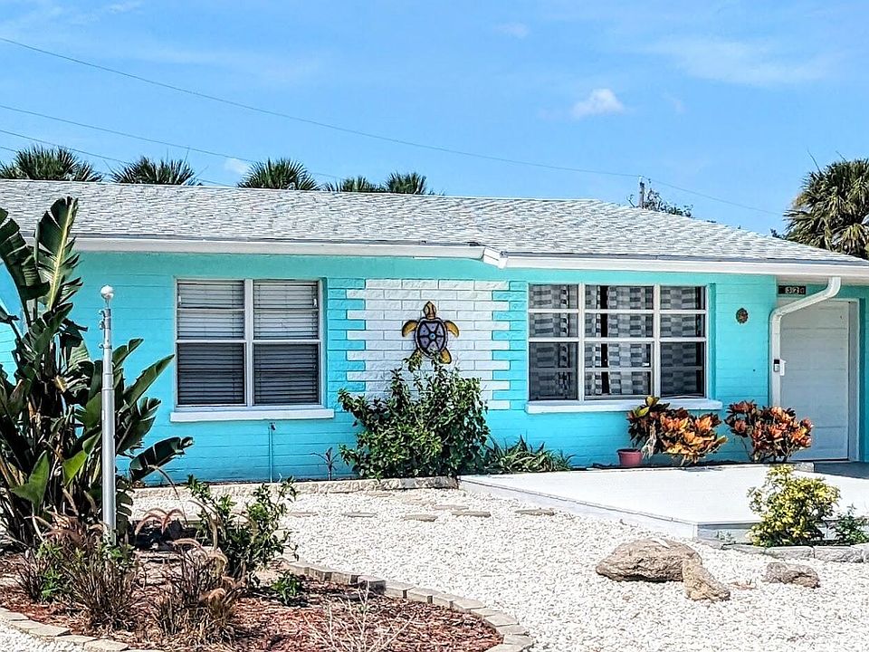 1st image of 32 Sunny Shore Dr
