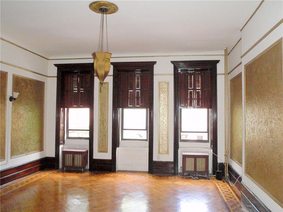 1st image of 216 W 137th St Bsmt 1
