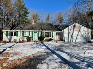 20 Locksmith Ln, Wells, ME 04090