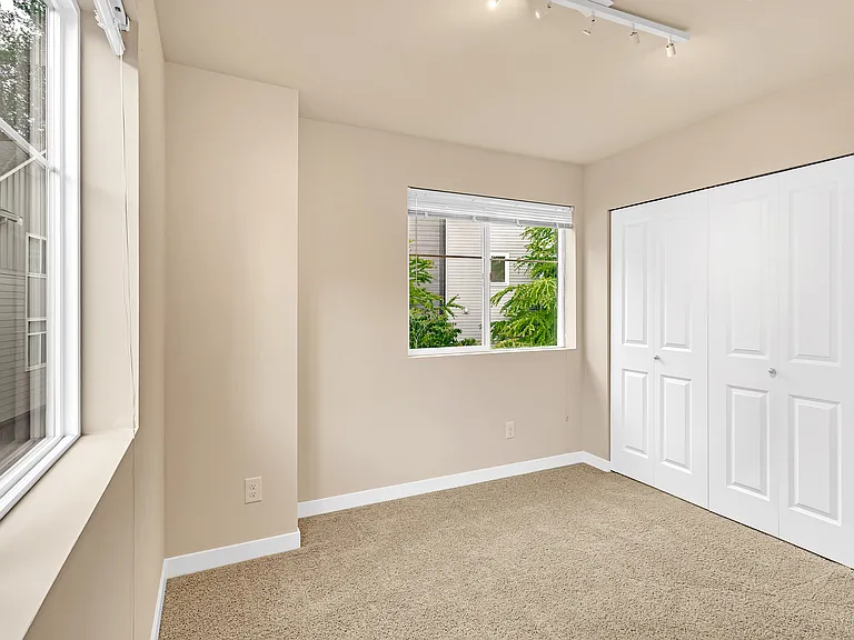 2129 NW Talus Dr — Photo 25