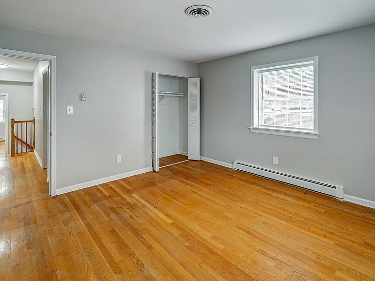 1621 Charrington Dr — Photo 23