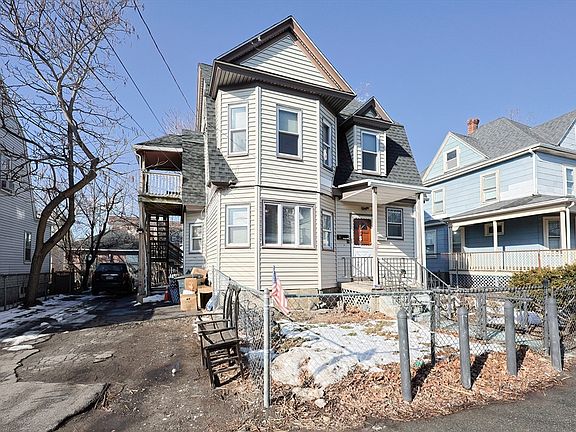 2nd image of 20 Hersey Pl