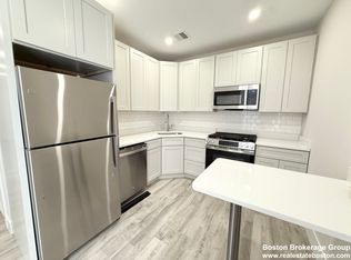 10 Cawfield St FLOOR 3, Dorchester, MA 02125