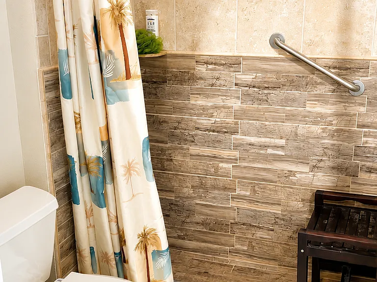 Downstair bathroom
