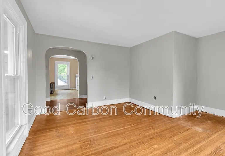 189 West Ave #2 — Photo 2