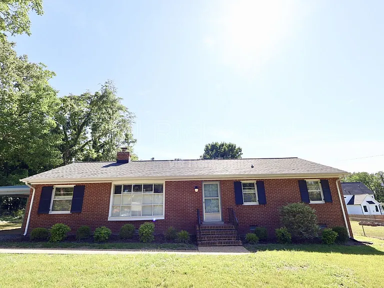 5913 Osoge Rd — Photo 1