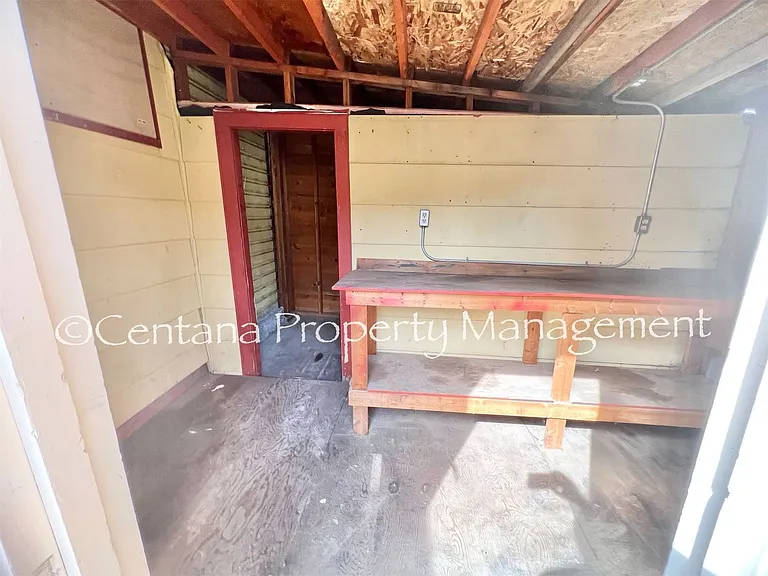 521 Birch St — Photo 22