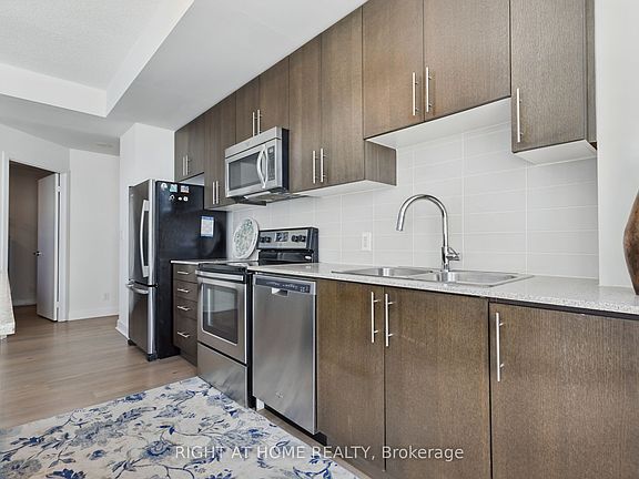 4th image of 3985 Grand Park Dr #302