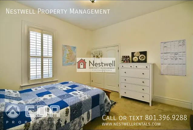 562 S Elizabeth St — Photo 14