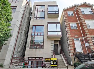 2021 W Superior St #3, Chicago, IL 60612