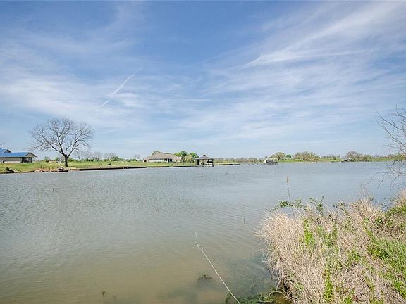 3rd image of L 107 Lake Vista Dr