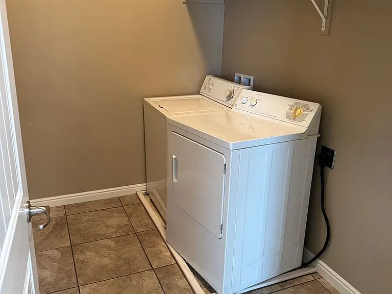 1920 N Lakota Dr #30 — Photo 22