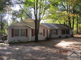 109 Quail Valley Rd #A & B, Auburn, GA 30011