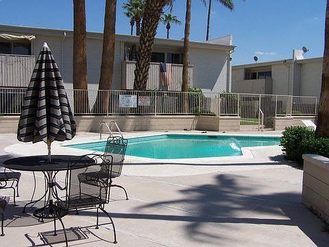 Close to the Pool!