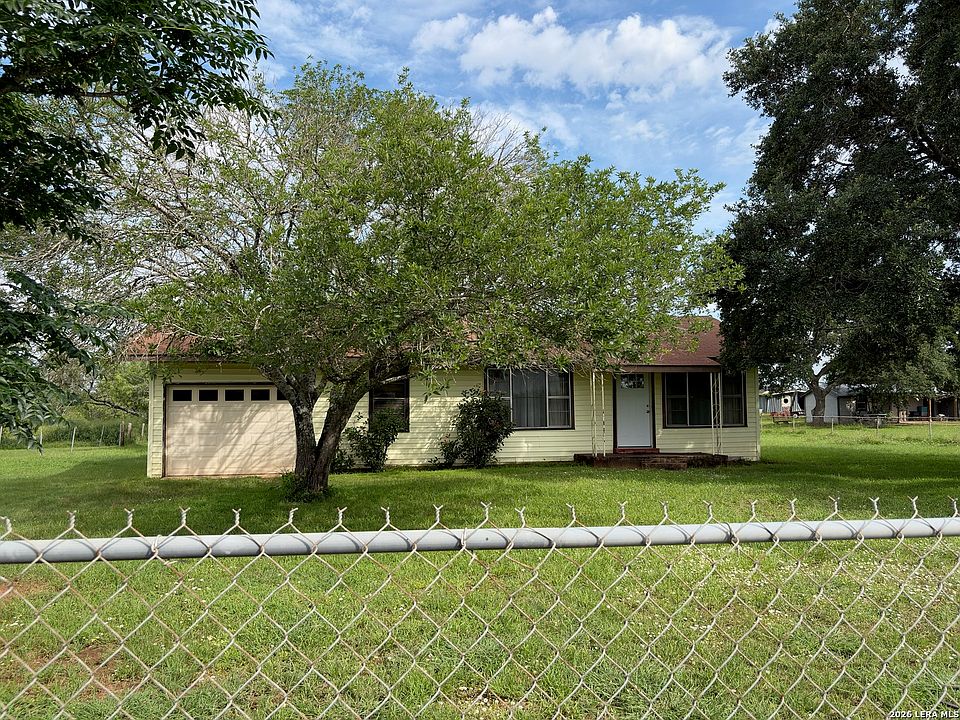 1st image of 1920 Sutherland Springs Rd
