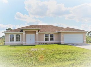 2913 44th St W, Lehigh Acres, FL 33971