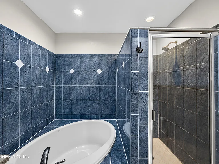 83 Comares Ave #4B — Photo 18