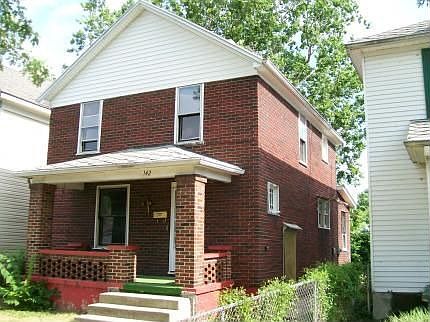 1st image of 142 Reisinger Ave