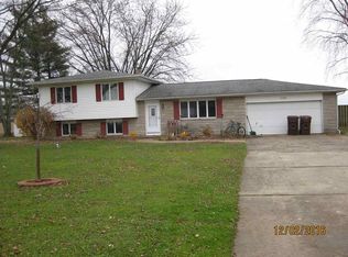 8280 E State Road 18, Galveston, IN 46932