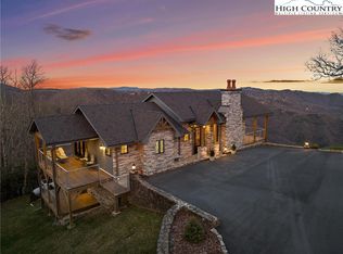 213 Ridgetop Dr, Blowing Rock, NC 28605
