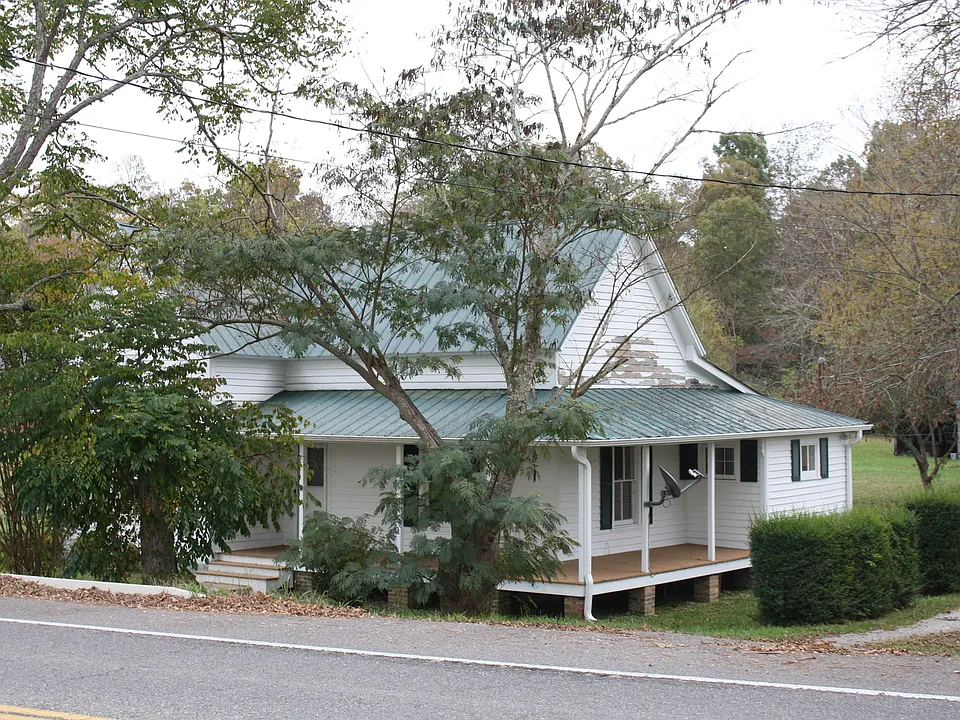 3932 Andersonville Hwy