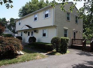 486 Corey St #1, Agawam, MA 01001