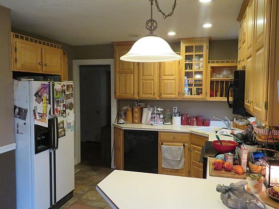 3rd image of 906 Warn St Lot 9