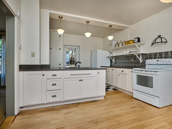 41 Coombs Hill Rd, Colrain, MA 01340